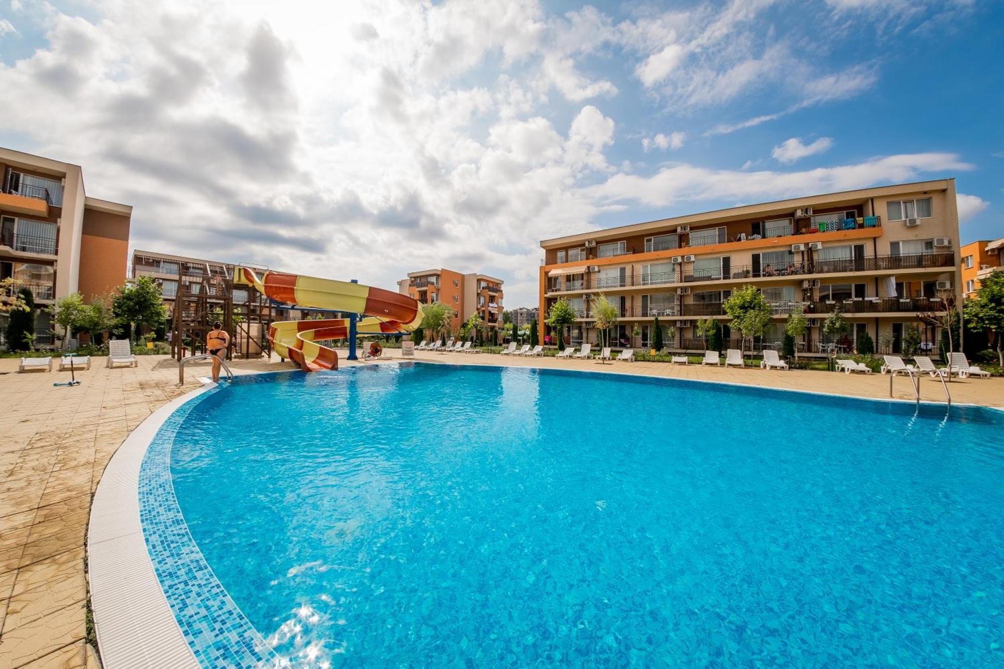 Holiday Garden Resort 阳光海滩 外观 照片